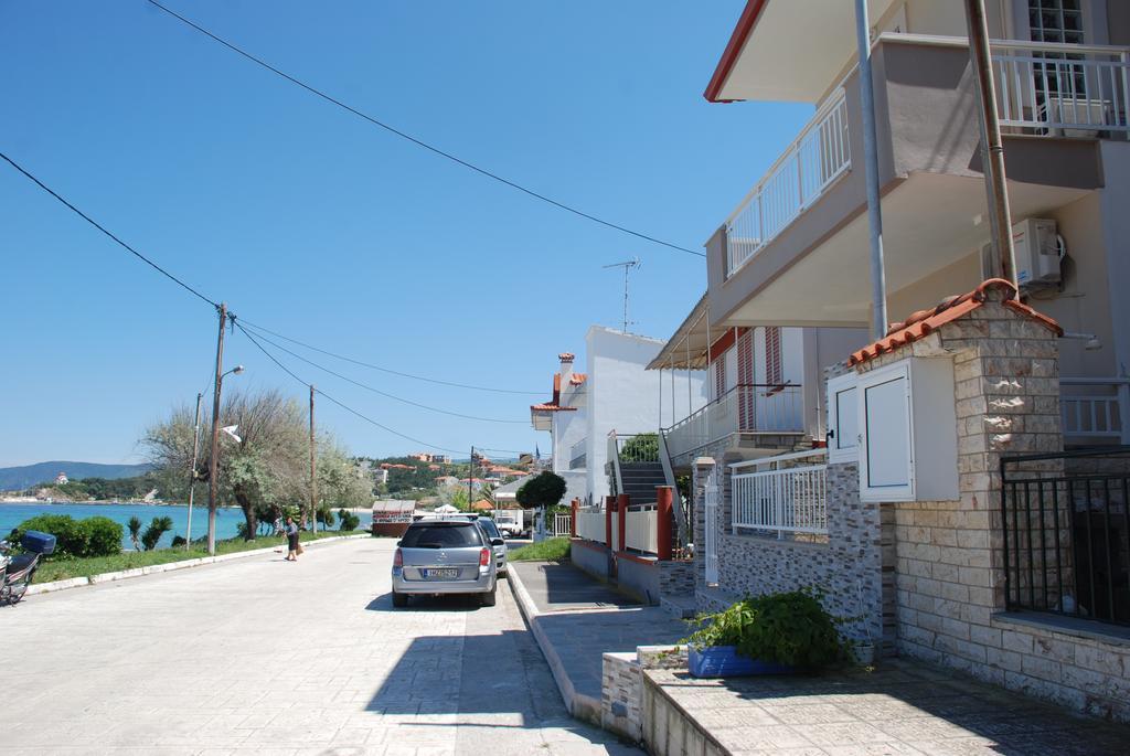 Marianna Apartments Неа-Рода Экстерьер фото