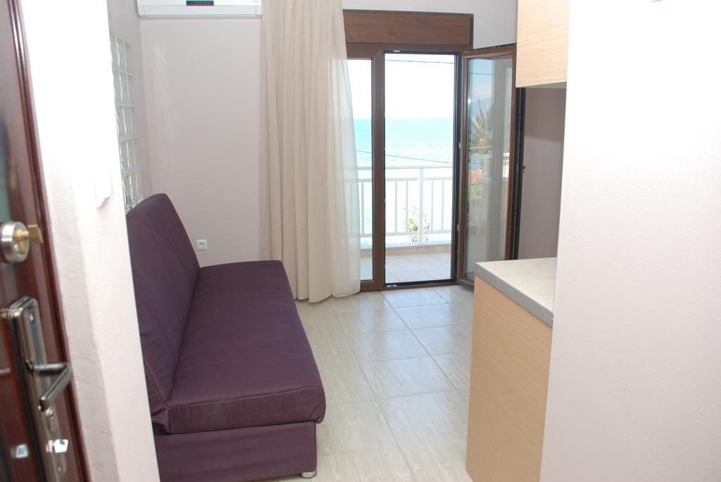 Marianna Apartments Неа-Рода Номер фото